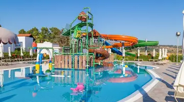 Kapetanios Aqua Resort