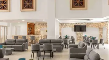 Kapetanios Aqua Resort