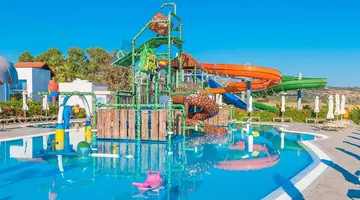 Kapetanios Aqua Resort