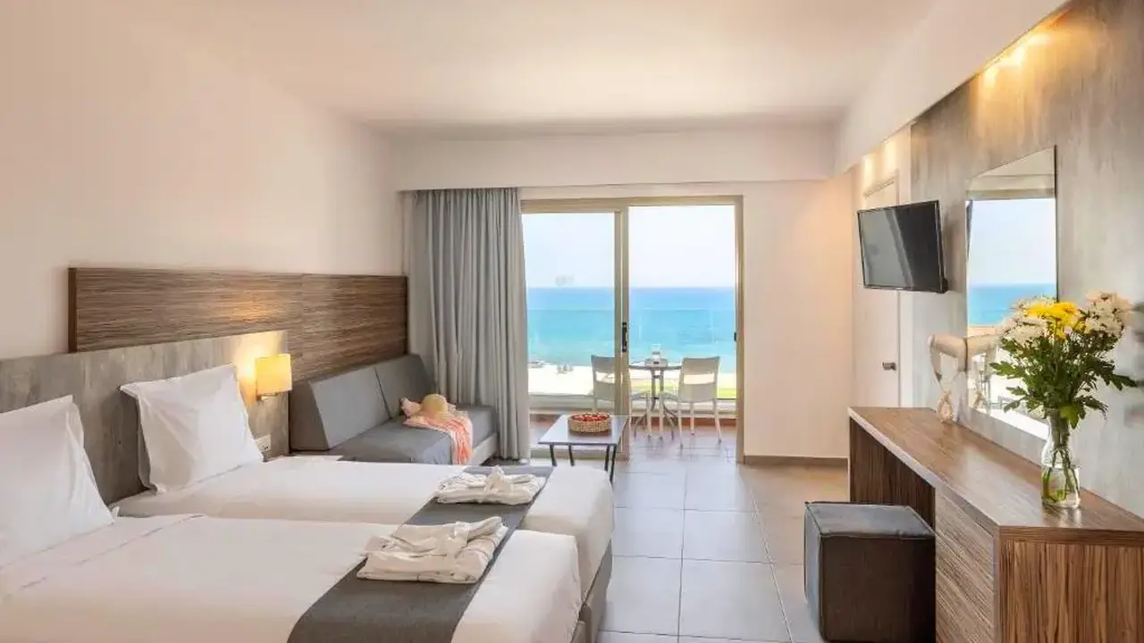 Kapetanios Aqua Resort