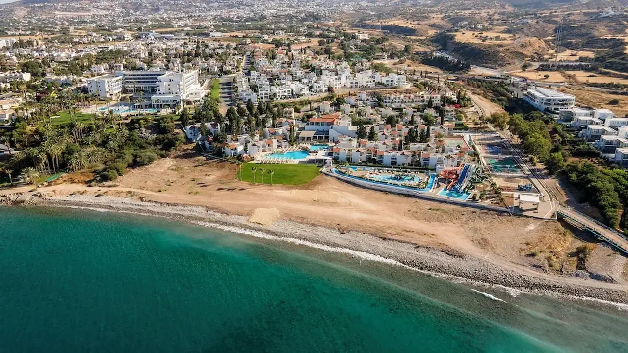Kapetanios Aqua Resort