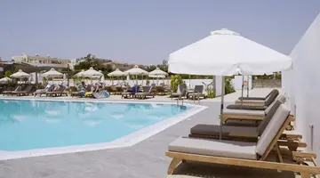 Kapetanios Bay Hotel