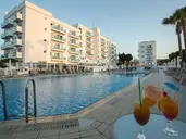 Kapetanios Bay Hotel