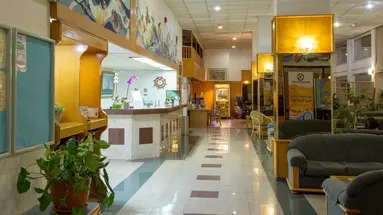 Kapetanios Bay Hotel