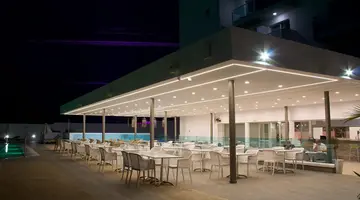 Kapetanios Bay Hotel