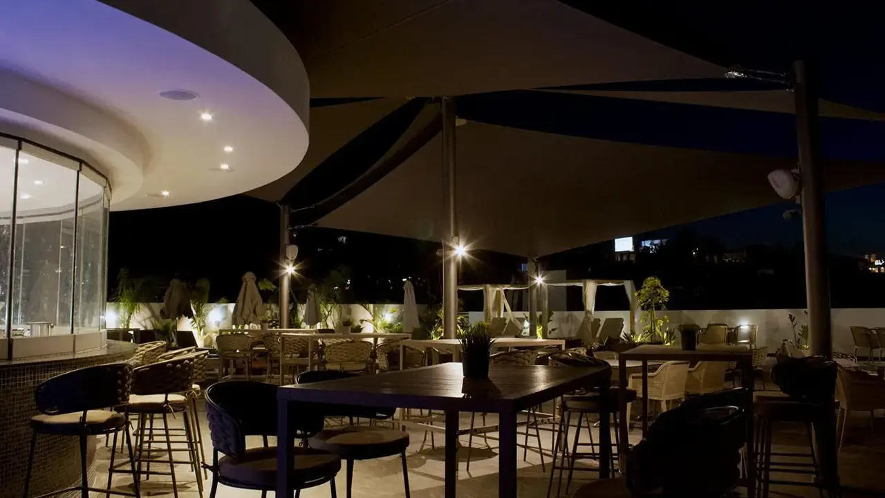 Kapetanios Bay Hotel