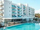 Kapetanios Bay Hotel