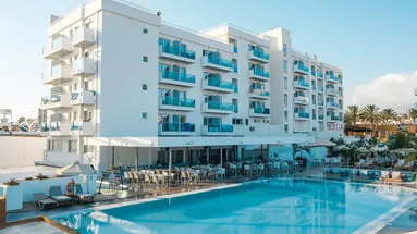 Kapetanios Bay Hotel