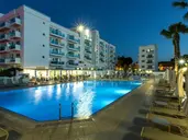 Kapetanios Bay Hotel