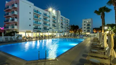 Kapetanios Bay Hotel