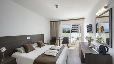 KAPETANIOS LIMASSOL HOTEL