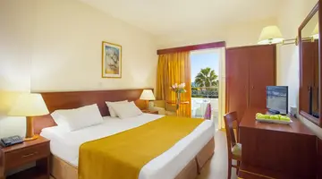 Kapetanios Limassol Hotel