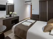 Kapetanios Limassol Hotel