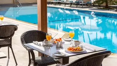 Kapetanios Limassol Hotel