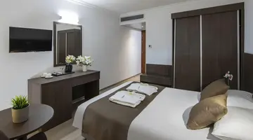 Kapetanios Limassol Hotel