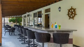 Kapetanios Limassol Hotel