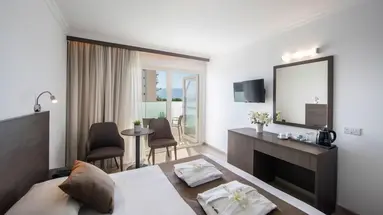 Kapetanios Limassol Hotel