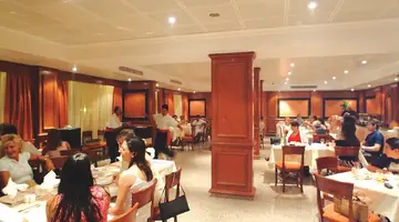 Kapetanios Limassol Hotel