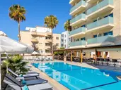 Kapetanios Limassol Hotel