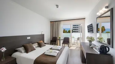 Kapetanios Limassol Hotel