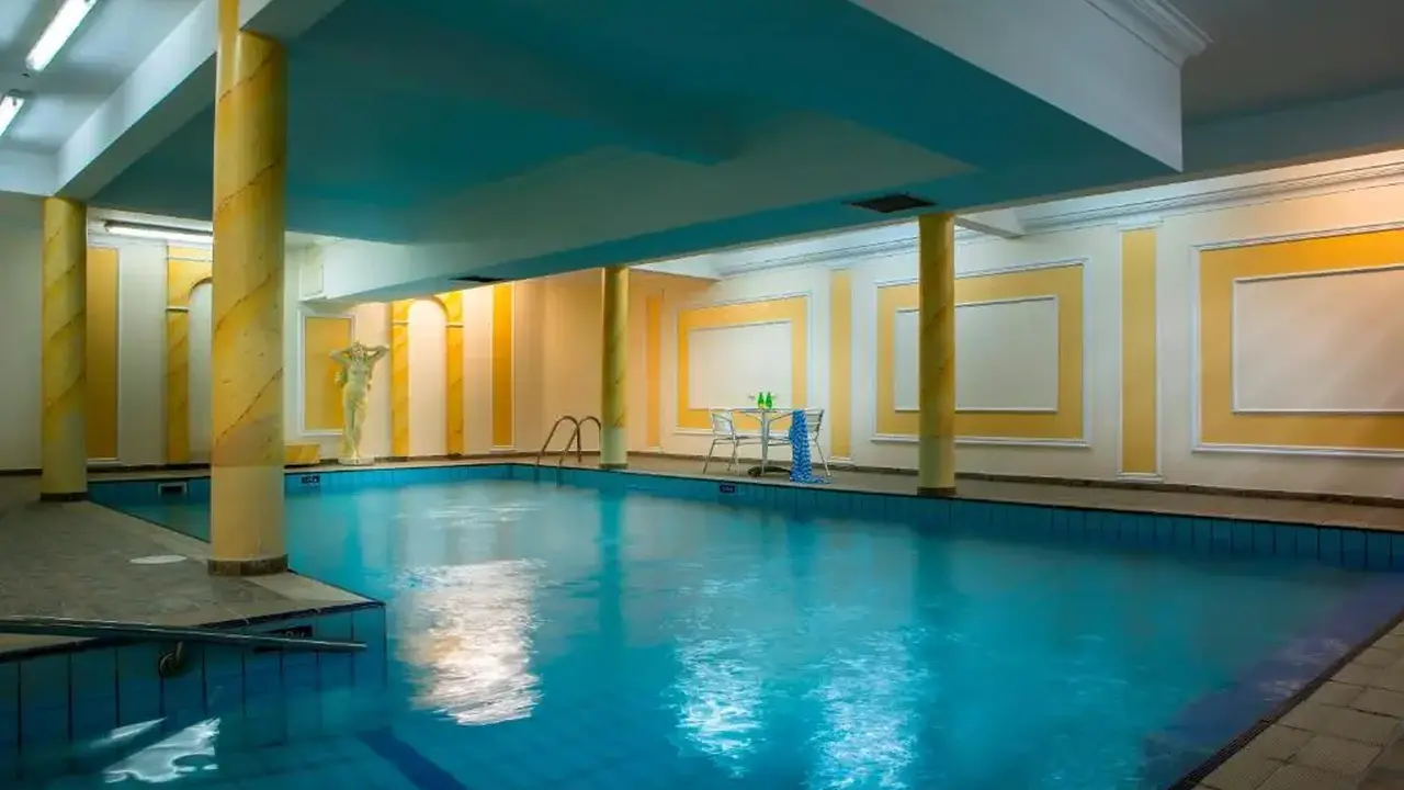 Kapetanios Limassol Hotel