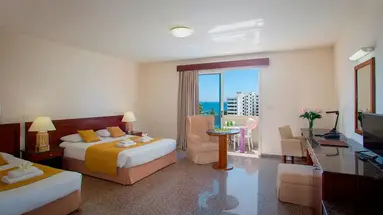 Kapetanios Limassol Hotel