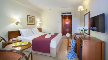 Kapetanios Odyssea Hotel