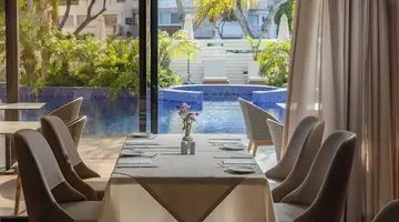 Kapetanios Odysseia Hotel