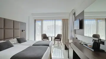 Kapetanios Odysseia Hotel