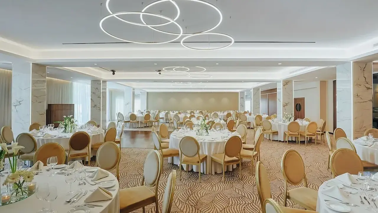 Kapetanios Odysseia Hotel