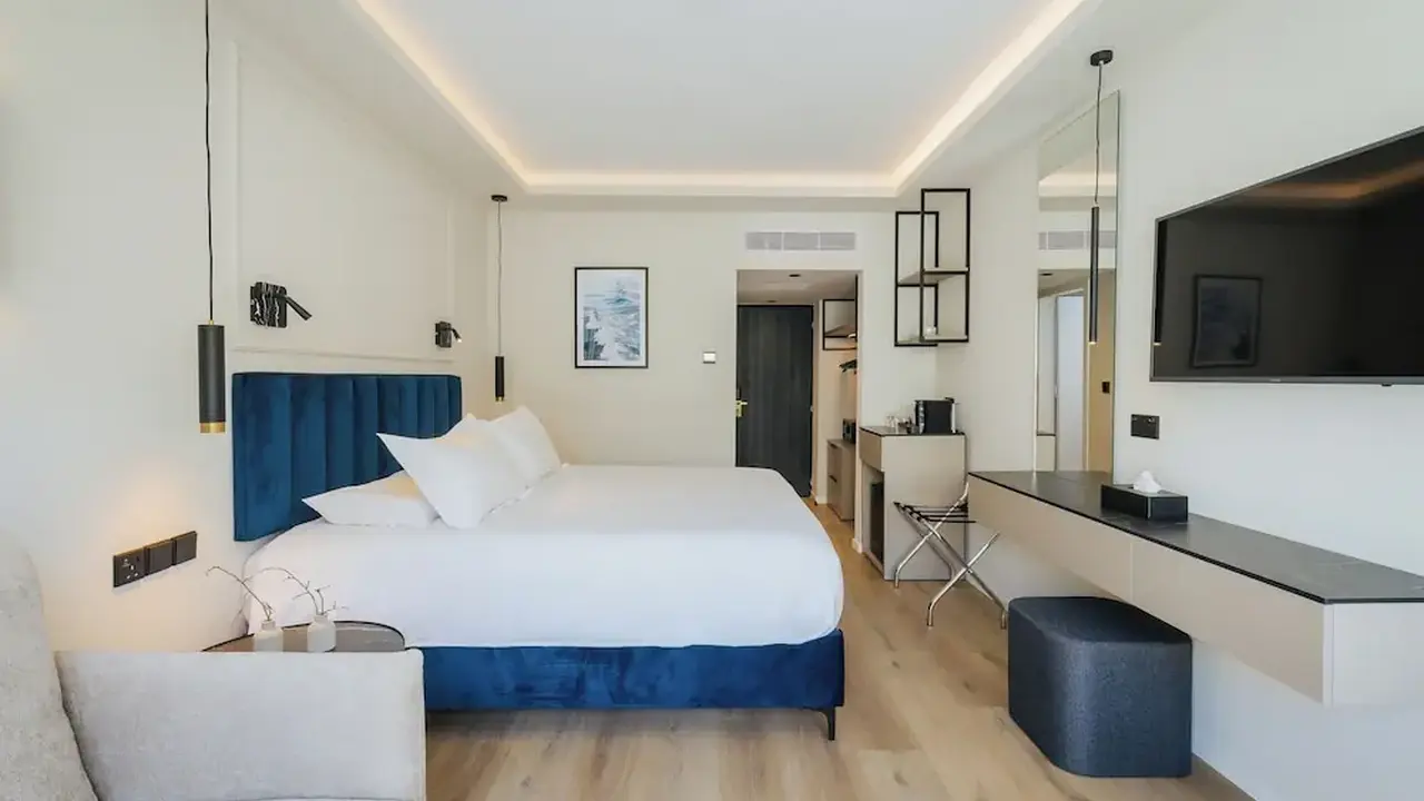 Kapetanios Odysseia Hotel