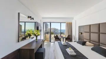 Kapetanios Odysseia Hotel