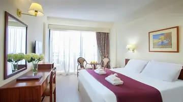 Kapetanios Odysseia Hotel