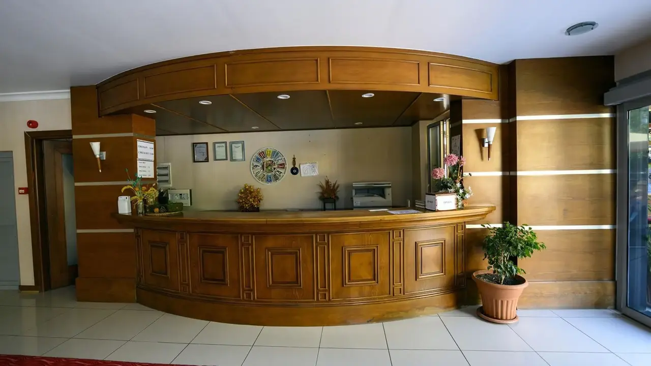 Karen Hotel