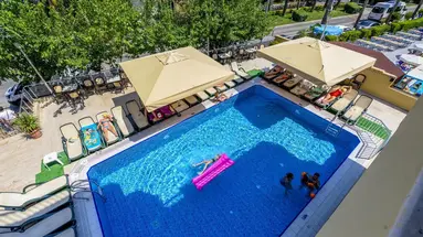 Karen Hotel