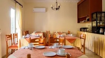 Karidis Hotel