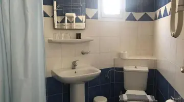 Karidis Hotel