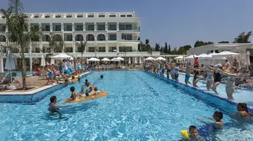 KARMIR RESORT HOTEL