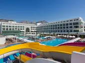 Karmir Resort & Spa
