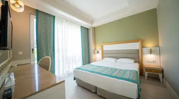 KARMIR RESORT & SPA