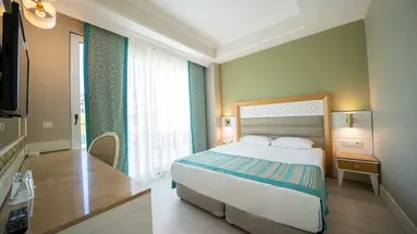 KARMIR RESORT & SPA