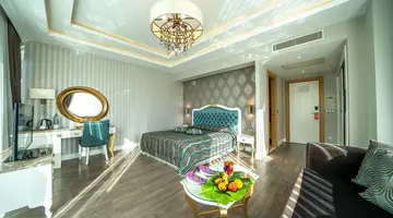 KARMIR RESORT & SPA