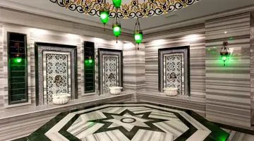 Karmir Resort & Spa