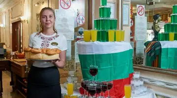 Karolina (Hotel Part)