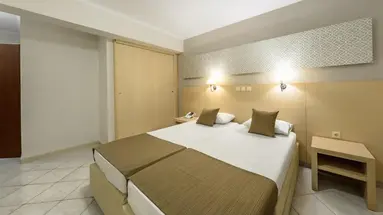 Karras Hotel