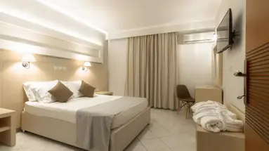 Karras Hotel
