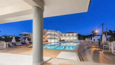 Karras Hotel