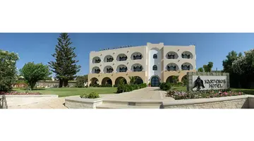 KARTEROS HOTEL