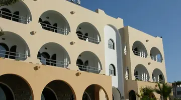Karteros Hotel