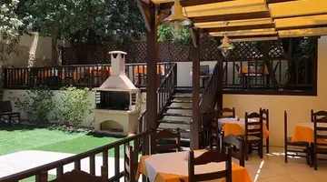 Karteros Hotel